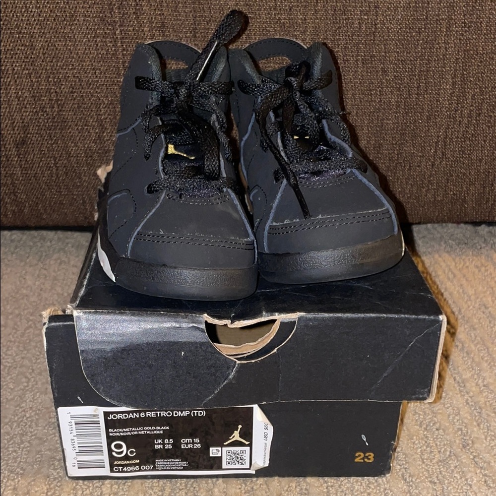 Jordan 6 Retro DMP Black Sneakers